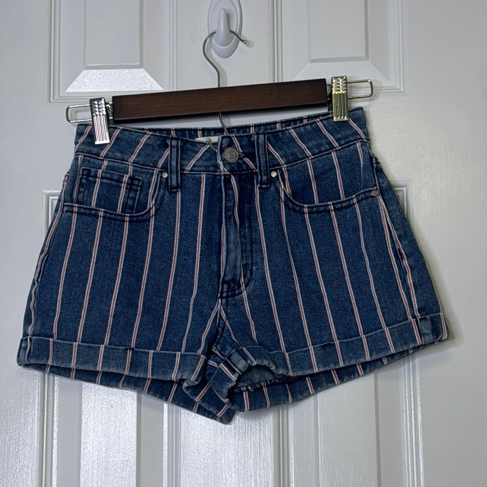 PacSun Blue and Pink Jean Shorts with Vintage Style - Picture 2 of 6